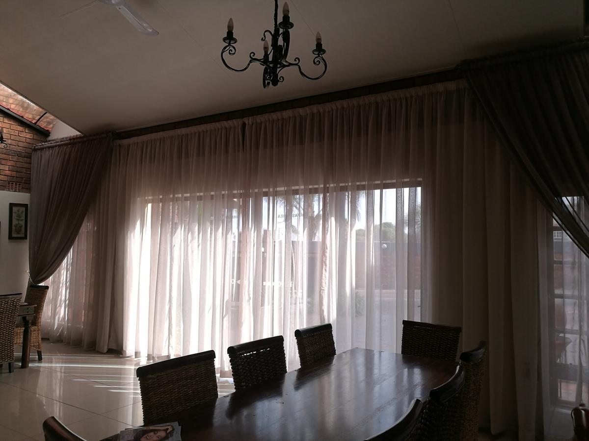 Europrime Boutique Hotel Боксбург Экстерьер фото
