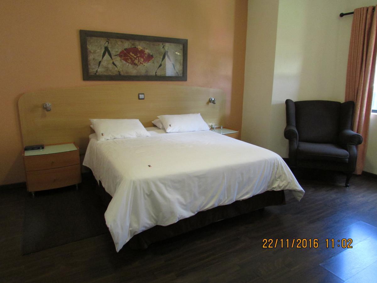 Europrime Boutique Hotel Боксбург Экстерьер фото